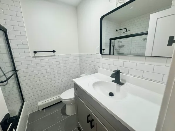 22-56 Steinway Street 3 image 10 of 10