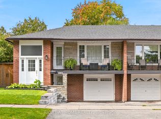 1963 Carrera Ln, Mississauga, ON L5J1C6
