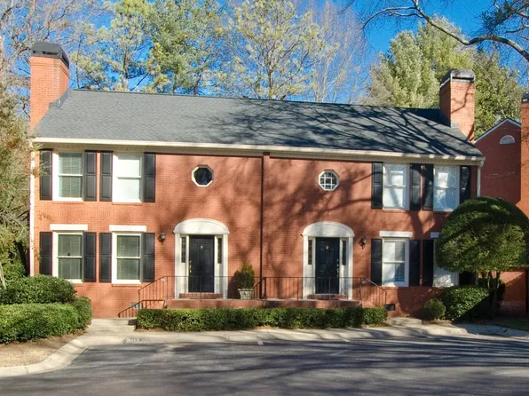 302 Defoors Mill Dr NW, Atlanta, GA 30318