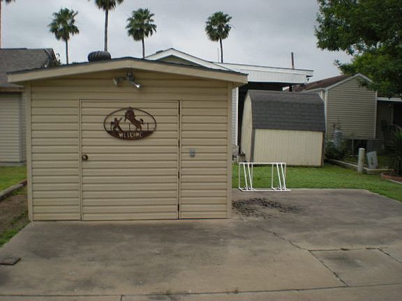 4th image of 700 N. Bentsen Palm Dr. #Lot # 311