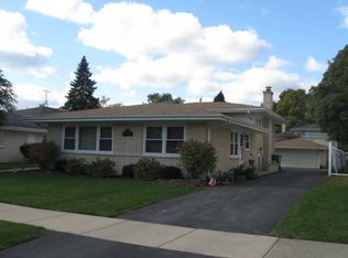 2932 Downing Ave, Westchester, IL 60154