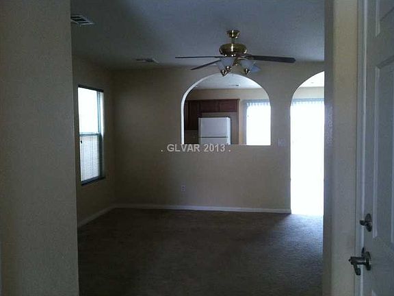 4th image of 8904 Skyline Peak Ct