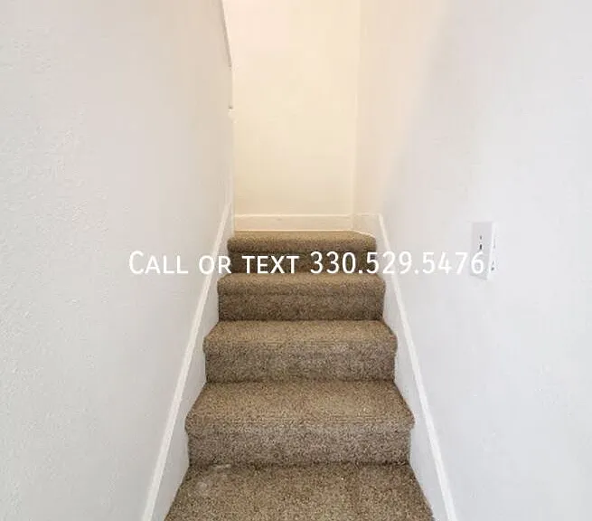 394 Stanton Ave — Photo 9