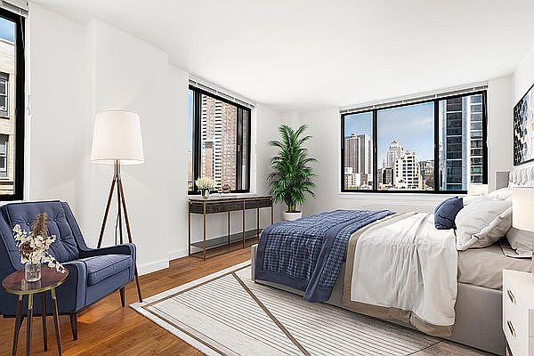 1st image of 450 N End Ave APT 14E