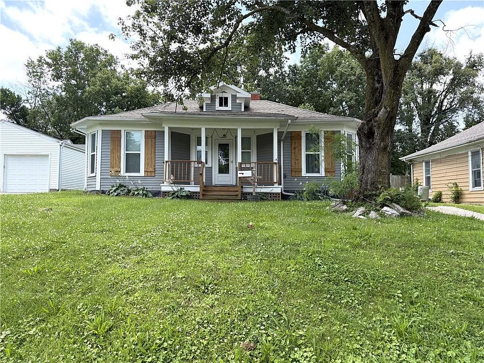 1st image of 1304 Jackson St