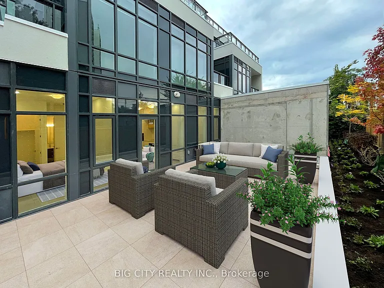 800 Broadview Ave #102 — Photo 15