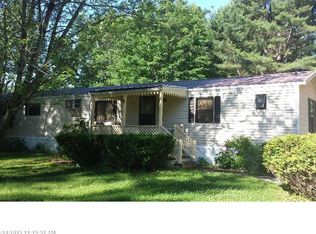 108 Howe St, Auburn, ME 04210