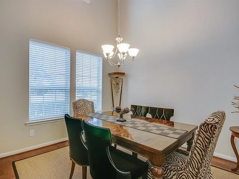 17503 Fechser Ln — Photo 5