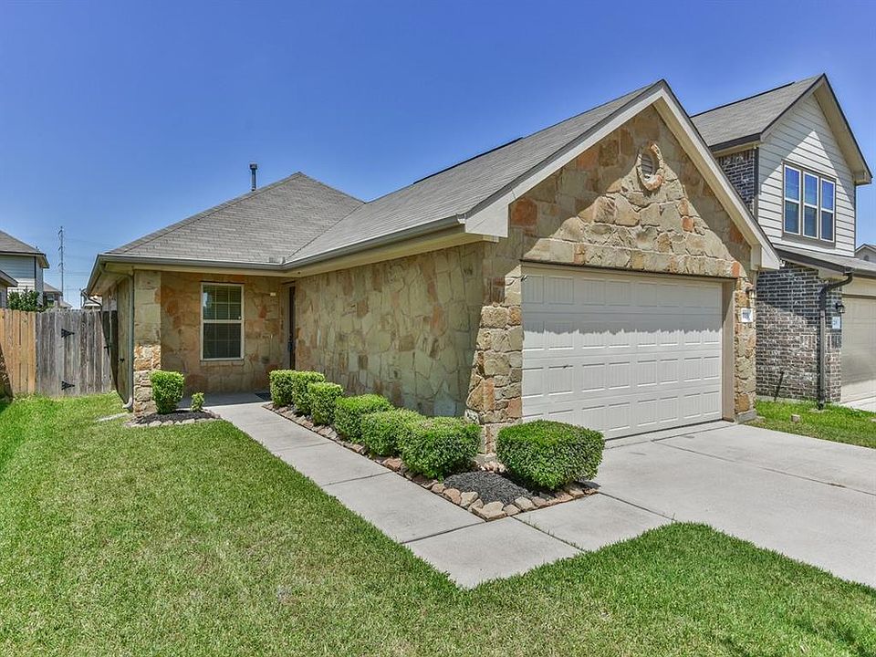 1st image of 17231 Hawks Landing Dr