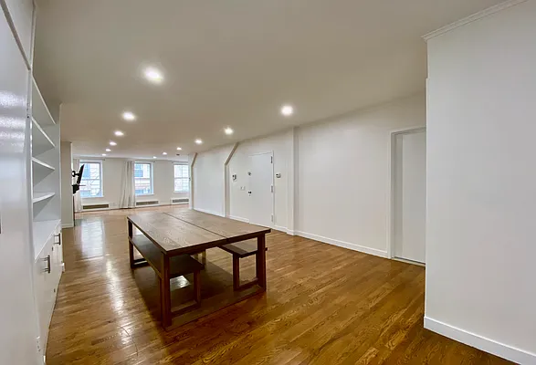 Rented by Compass | media 20