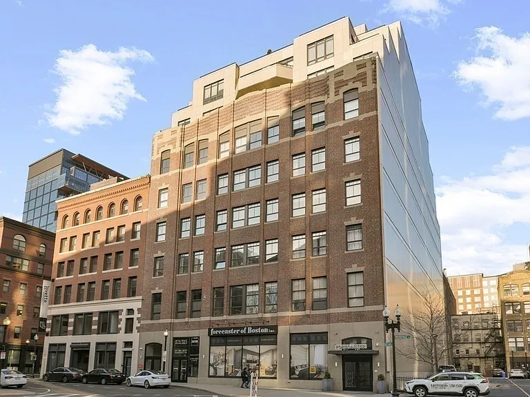 121 Portland St #202 — Photo 34