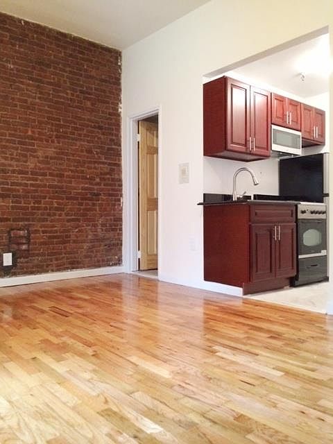1st image of 131 W 81st St APT 7