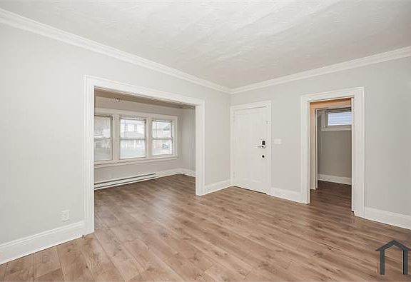 4th image of 2174 W 103rd St APT 3