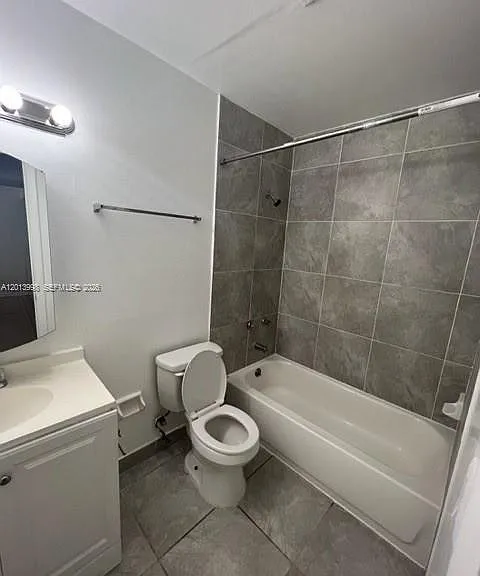15153 NE 6th Ave #10 — Photo 12