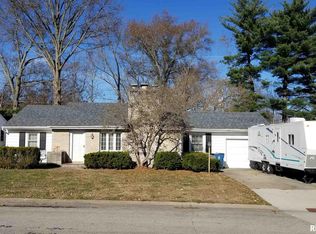 10 Northbrook Dr, Mount Vernon, IL 62864