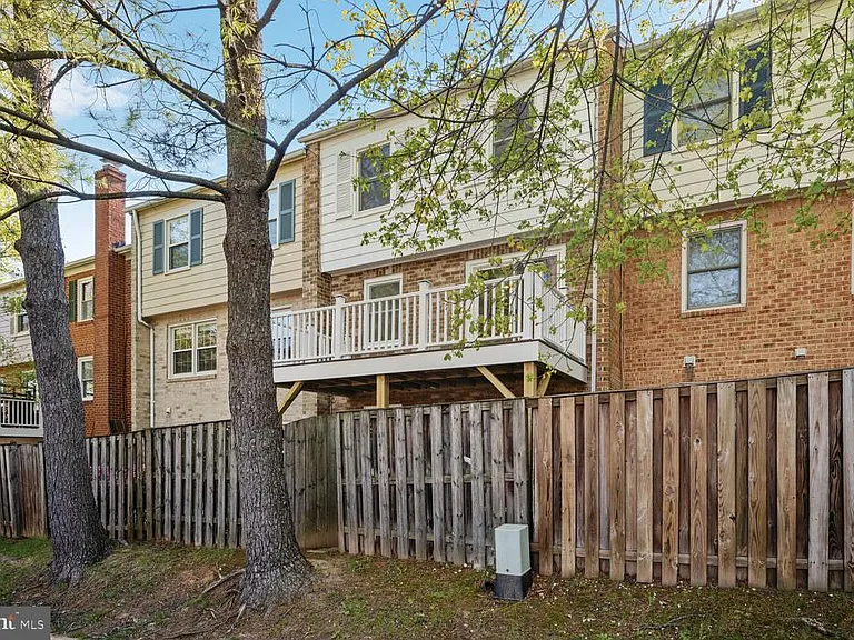 10222 Arizona Cir #18 — Photo 30