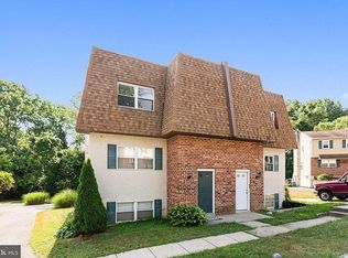 137 Meadowbrook Ln, Brookhaven, PA 19015