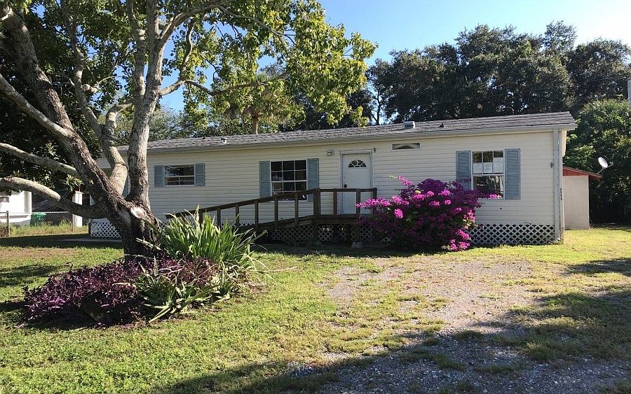 1st image of 6998 Dogwood Dr