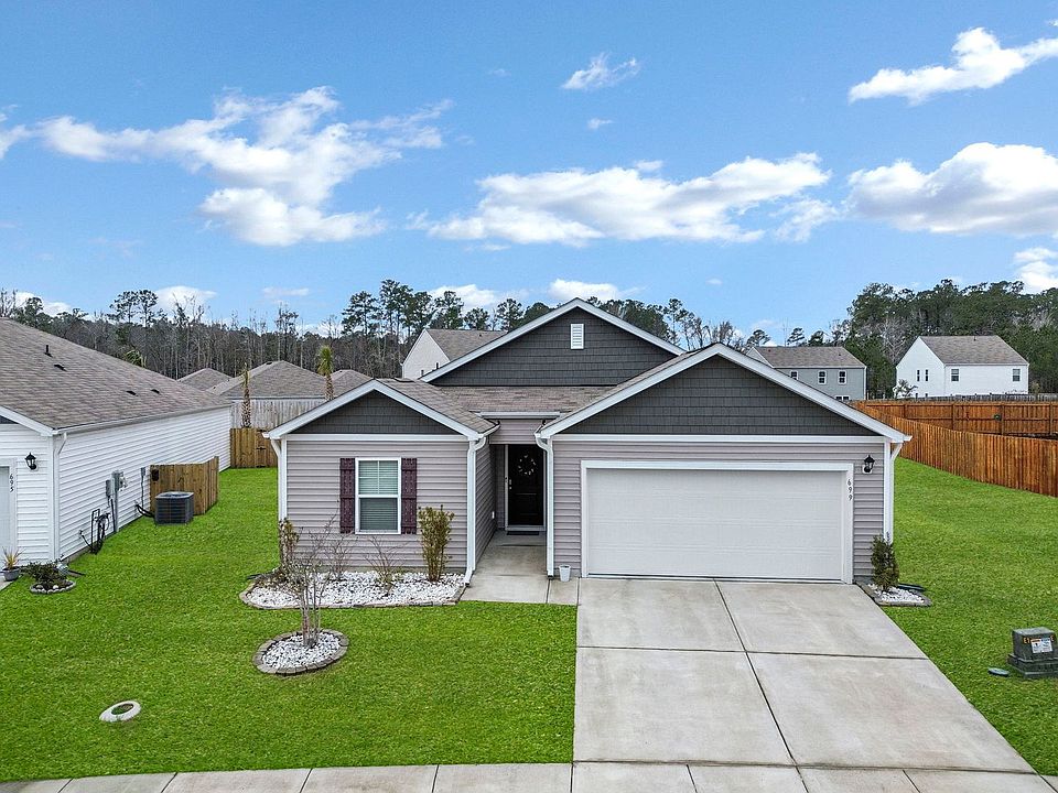 1st image of 699 Buckeye Rd NE