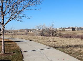 928 Jarvis Dr, Erie, CO 80516
