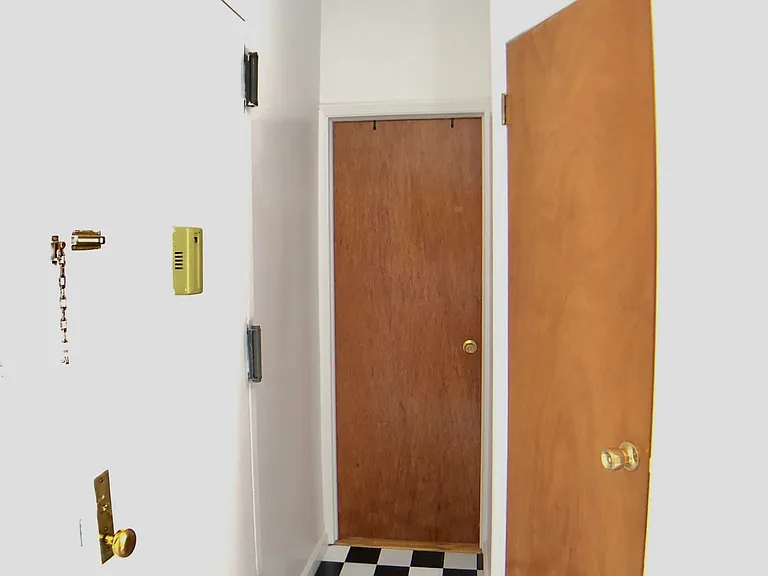 145 S 4th St #3 — Photo 14