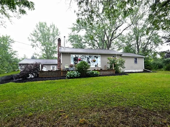 12397 Centerline Rd, South Wales, NY 14139