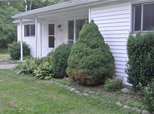 5459 Ide Rd, Newfane, NY 14108