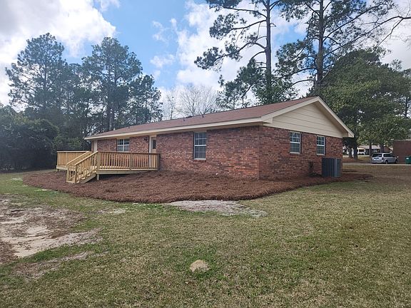 4th image of 102 Warren Dr