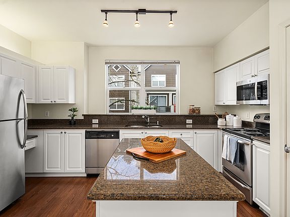 2nd image of 3116 164th St SW APT 1610