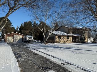 6180 W Freeland Rd, Freeland, MI 48623