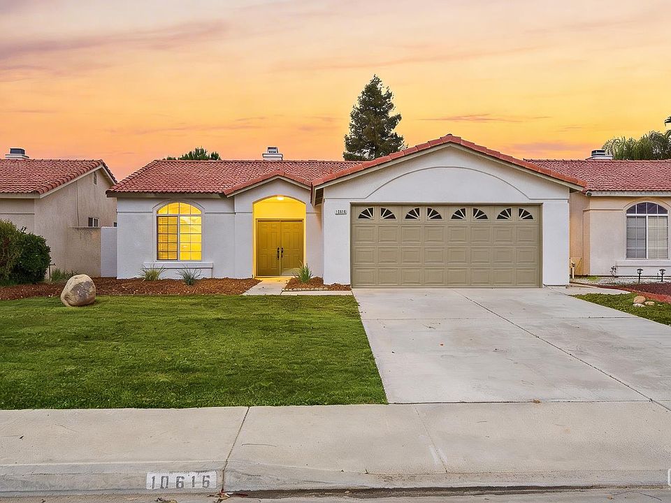 1st image of 10616 Petalo Dr