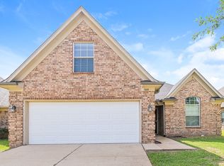 7895 Ridgedale Dr, Olive Branch, MS 38654