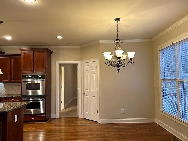343 Ashleigh Walk Pkwy — Photo 7
