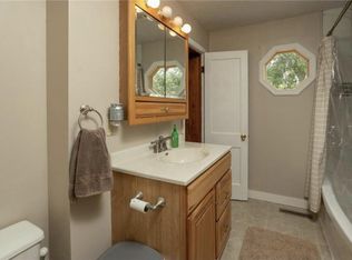 56351 220th St, Austin, MN 55912