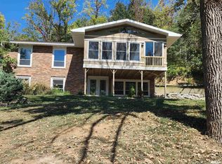 2231 Laaker Rd, Quincy, IL 62305