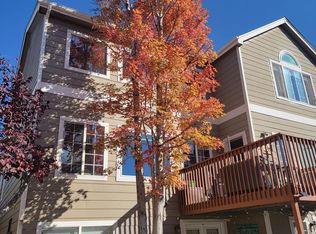 10143 Meadowbriar Ln, Highlands Ranch, CO 80126