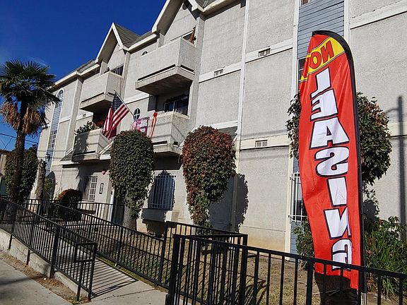 2nd image of 15449 Nordhoff St APT 13