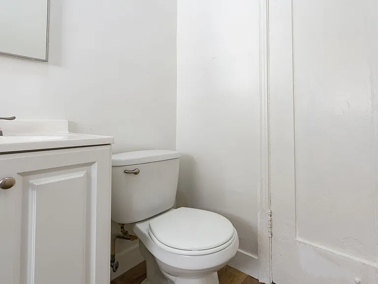 739 S Normandie Ave #107 — Photo 20