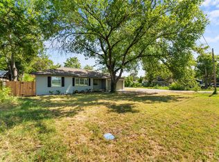 612 E 8th St, Kemp, TX 75143