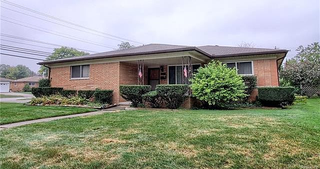 1st image of 28007 Wexford Dr