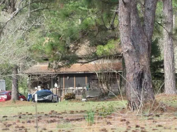 330 S Railroad Ln, Norman Park, GA 31771