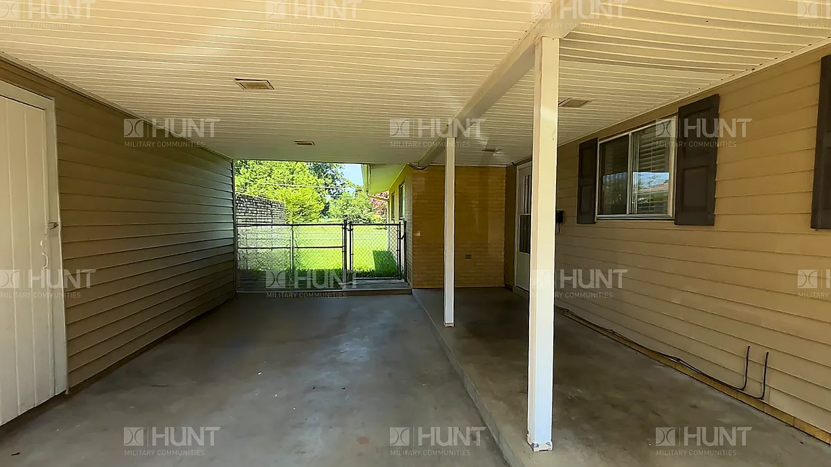 3 bed, 1250 sqft, $1,450 — Photo 4
