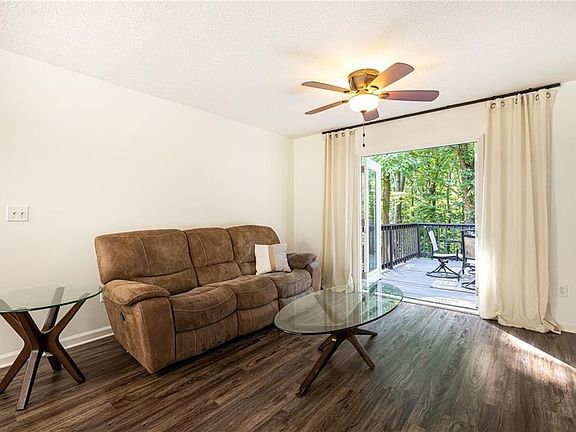 5th image of 4542 Trellis Way