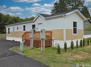 1303 30th Street #21, Seaview, WA 98624