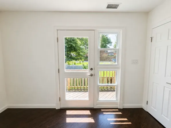 10715 Joyce Dr, Fairfax, VA 22030