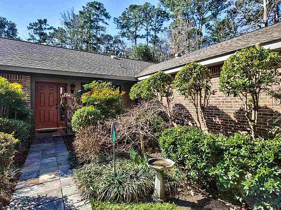 5th image of 2459 Royal Oaks Dr