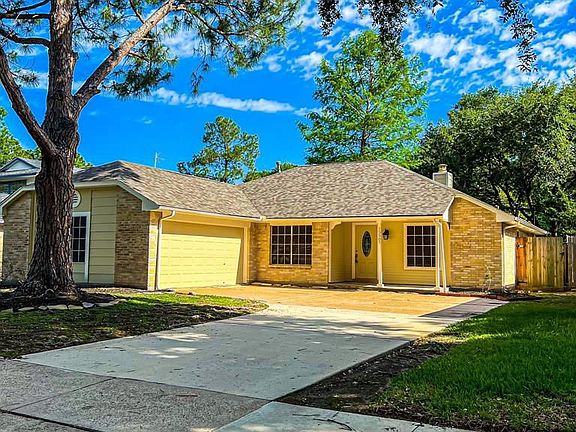 4th image of 15507 Pebble Lake Dr