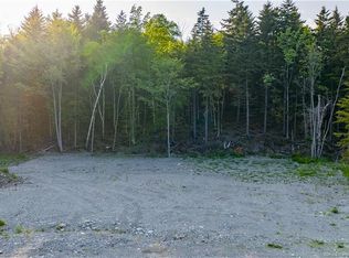 Deer Glen Dr, Saint John, NB E2H 2Y7