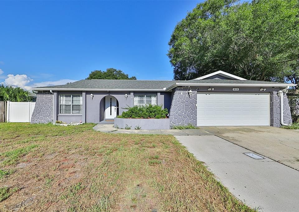 1st image of 610 Limetree Dr