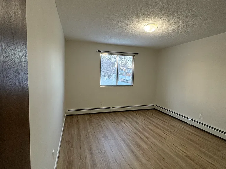 29 Grand Dr #2 — Photo 45